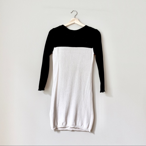 {Forever 21} Long Black & White Knit Sweater - Picture 4 of 5